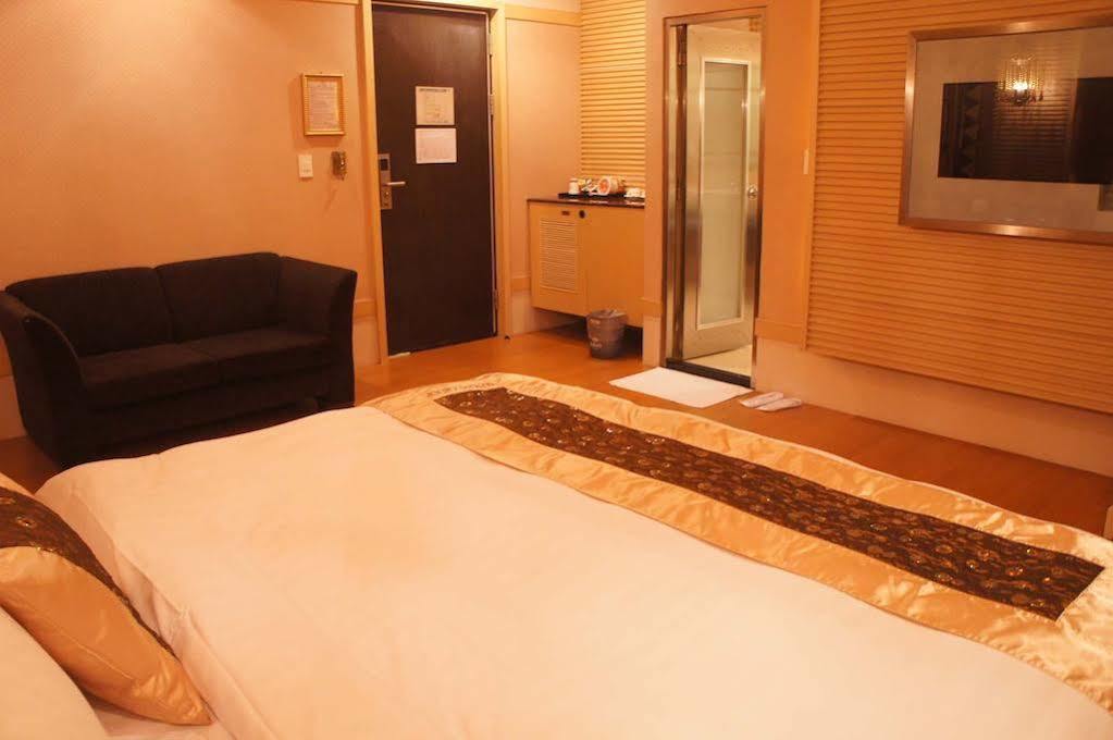 R7 Hotel Kaohsiung Exterior foto